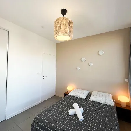 Helena Apartamento